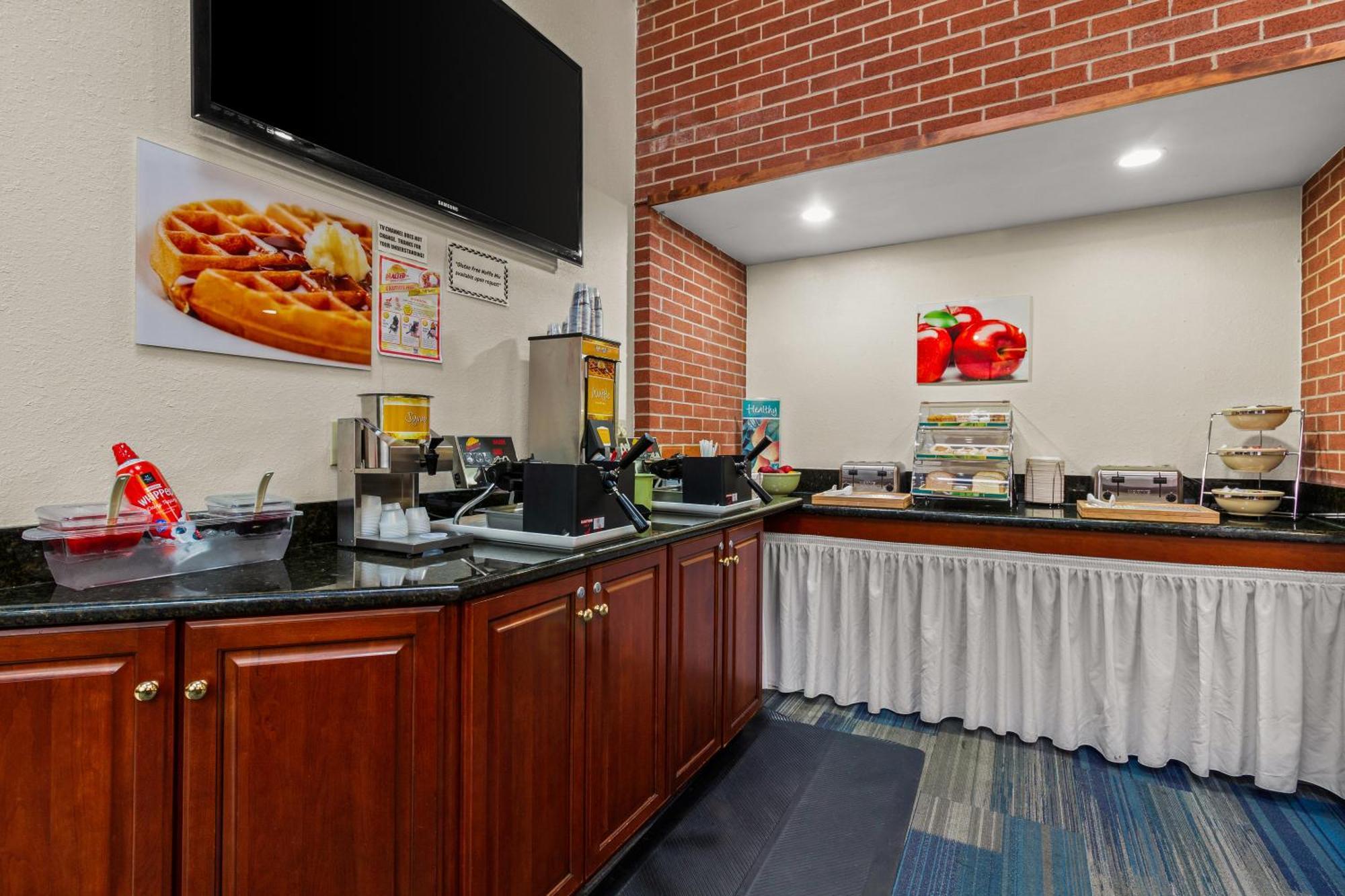 Suburban Hotel *